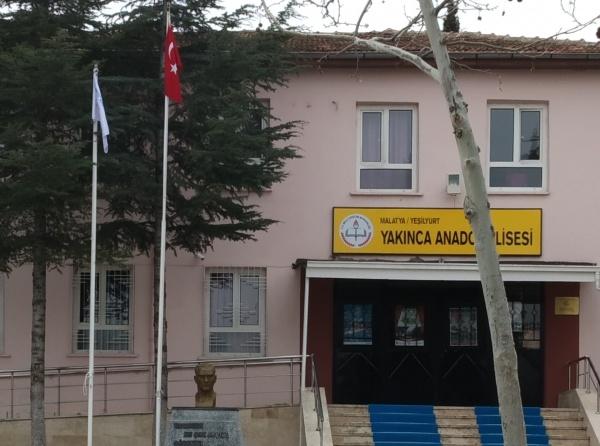 Yakınca Anadolu Lisesi Fotoğrafı